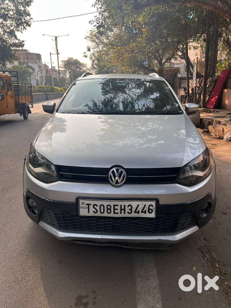 Volkswagen Crosspolo 2015 Diesel Good Condition