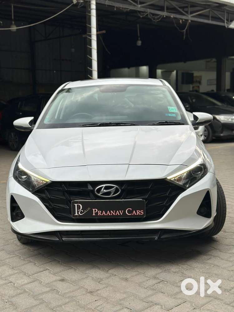 Hyundai New I20 1.2 Asta (o) Mt, 2023, Petrol