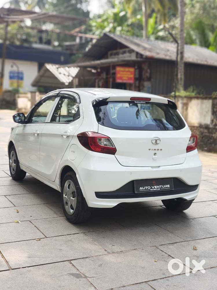Tata Tiago 1.05 Revotorq Xt, 2022, Petrol