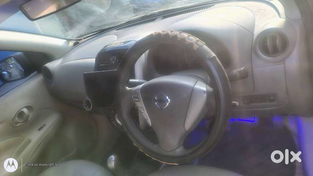 Nissan Sunny, 2015, Diesel