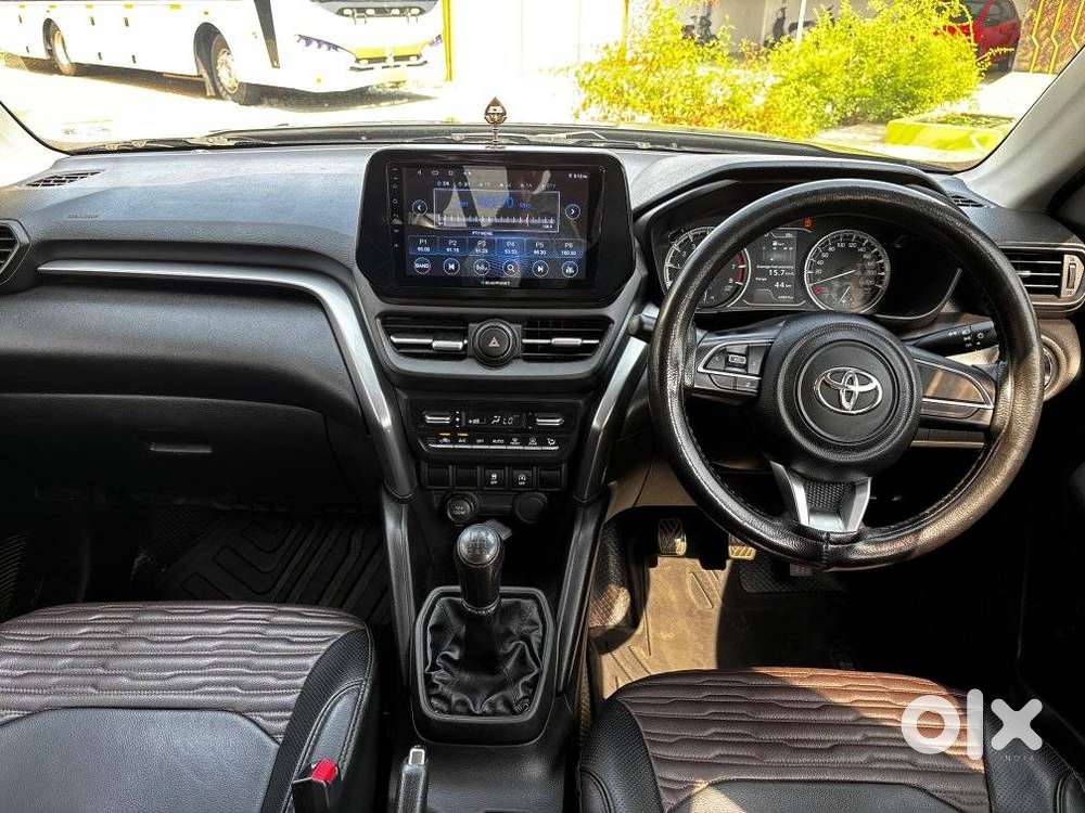 Toyota Urban Cruiser 1.5 High Grade Mt, 2023, Petrol