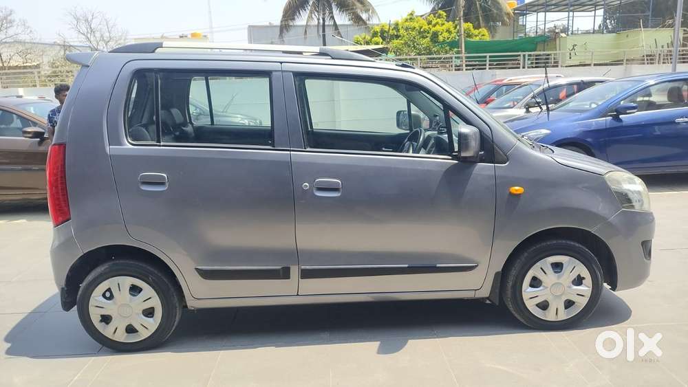 Maruti Suzuki Wagon R 1.0 Vxi Amt, 2016, Petrol