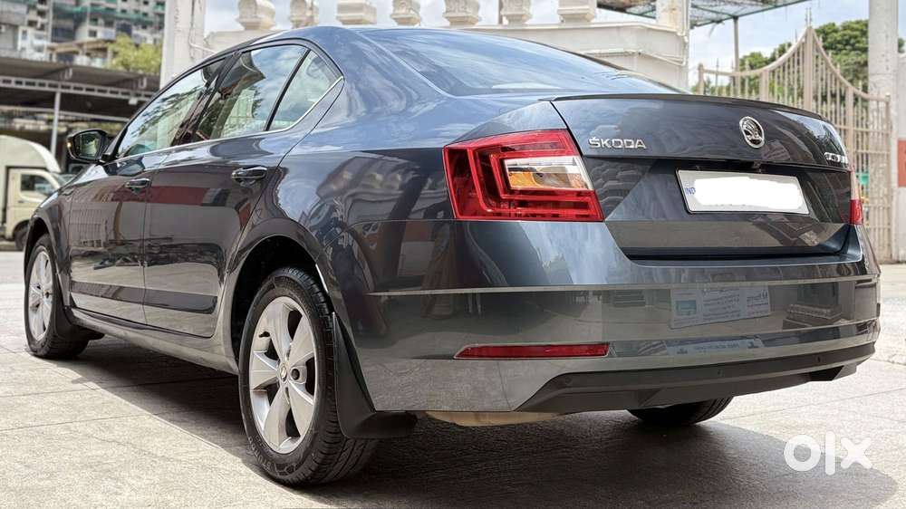 Skoda Octavia 1.8 Tsi At Style, 2018, Petrol