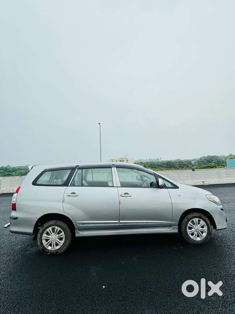 Toyota Innova 2.5 G (diesel) 7 Seater, 2015, Diesel