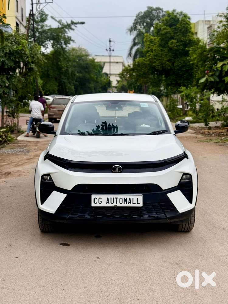 Tata Nexon Smart Plus1.2 Revotron Petrol 5 Mt, 2024, Petrol