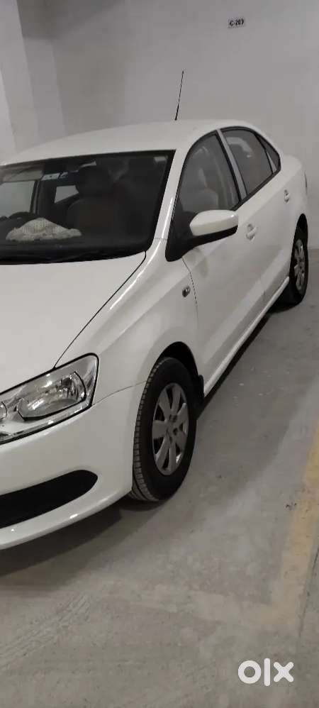 Volkswagen Vento 2011 Petrol 142800 Km Driven