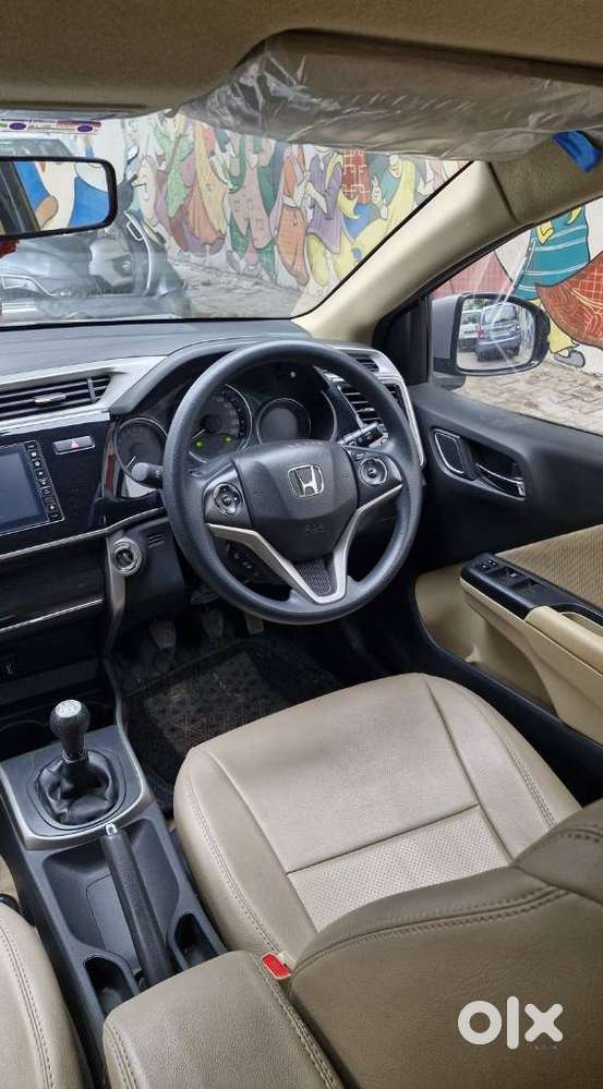 Honda City 1.5 V 5th Gen I-vtec Mt, 2022, Petrol