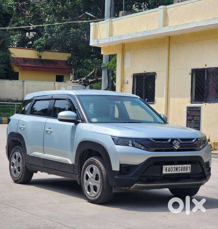 Maruti Suzuki Brezza 1.5 Vxi Smart Hybrid, 2024, Petrol