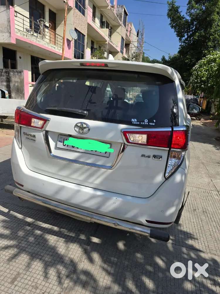 Toyota Innova Crysta 2021