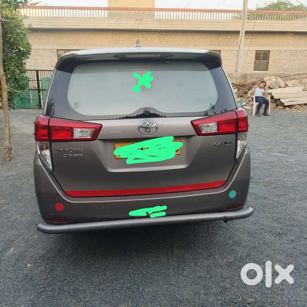 Toyota Innova Crysta Diesel 2022 Variant
