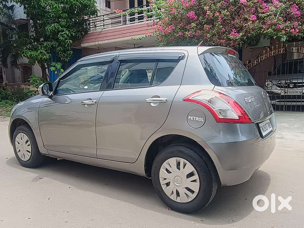 Maruti Suzuki Swift 1.3 Vxi, 2016, Petrol