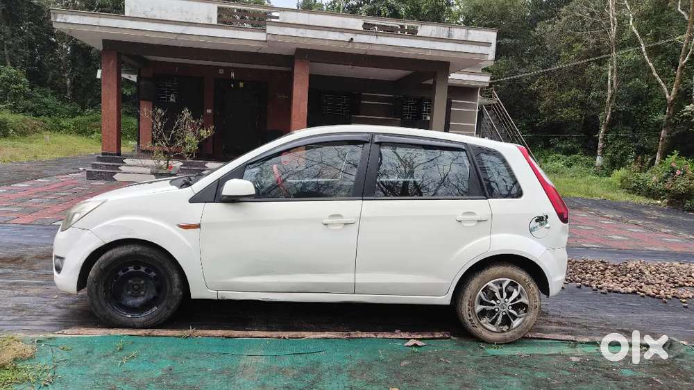 Ford Figo 2012 Diesel Titanium  New Turbo, Battery & Suspension  Goo