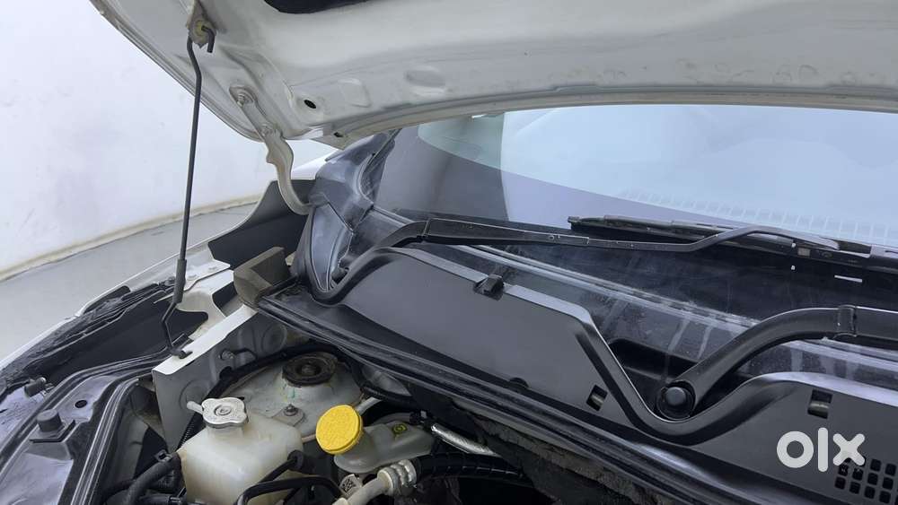 Nissan Magnite 1.0 Xv Premium Turbo Cvt, 2022, Petrol