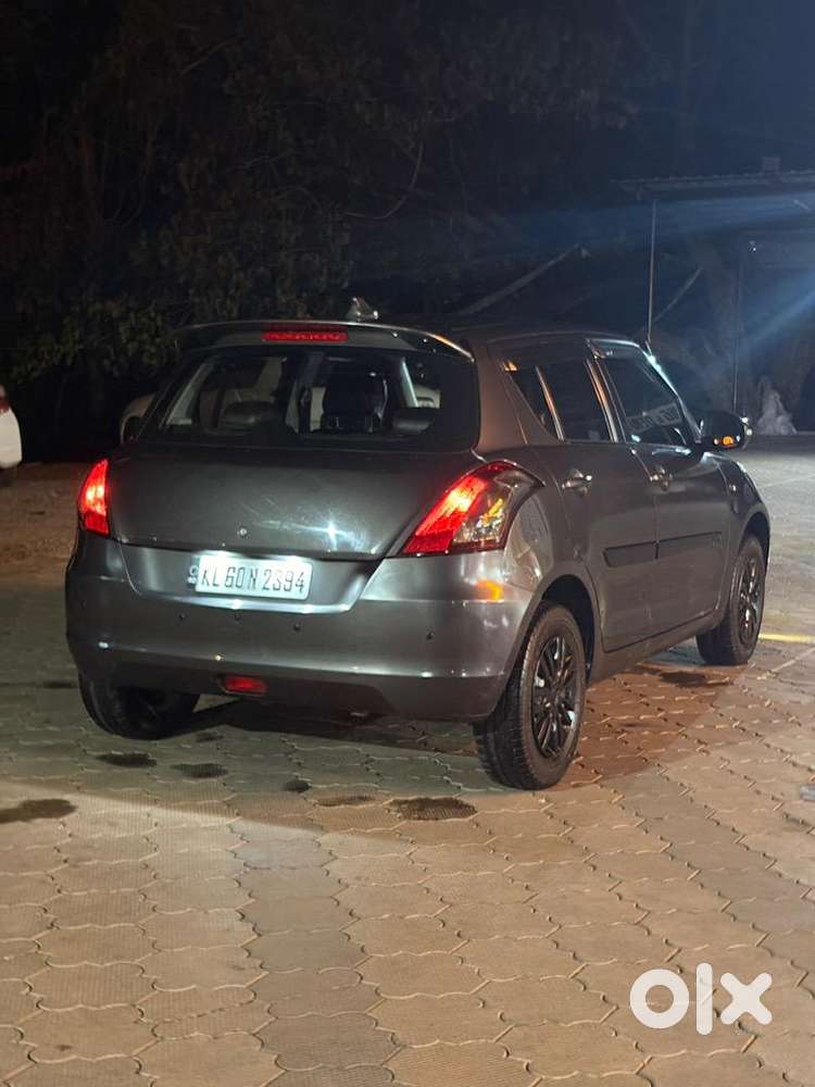 Maruti Suzuki Swift 2017 Petrol Well Maintained
