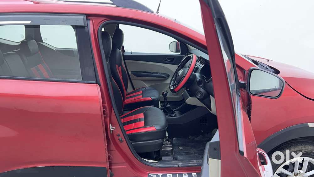 Renault Triber Rxt, 2020, Petrol