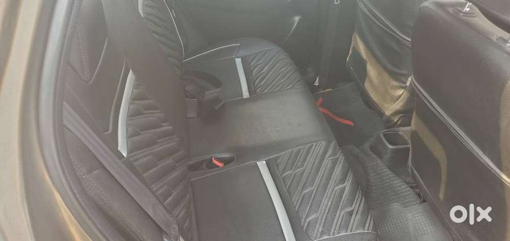 Maruti Suzuki Swift 2018 Amt Vxi, 2020, Petrol