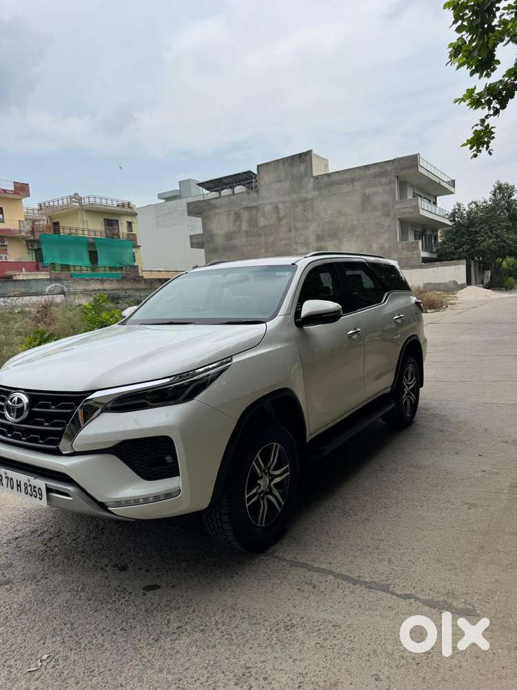 Toyota Fortuner 3.0 4x2 Automatic, 2022, Diesel