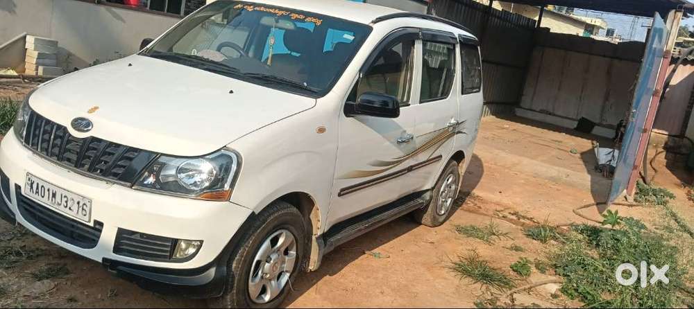 Mahindra Xylo 2012
