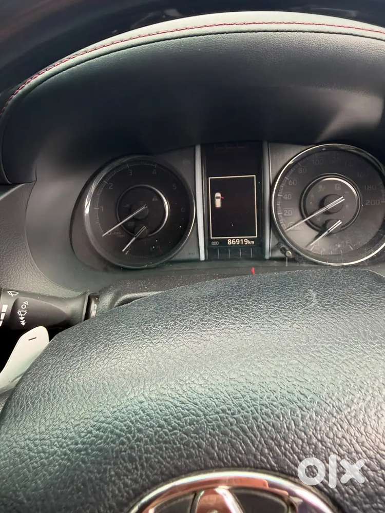 Toyota Fortuner Legender 2023