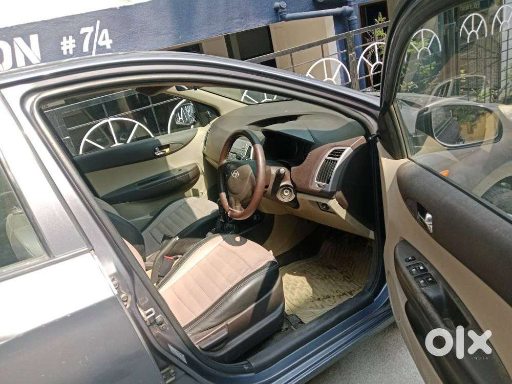 Hyundai I20 Magna, 2011, Petrol