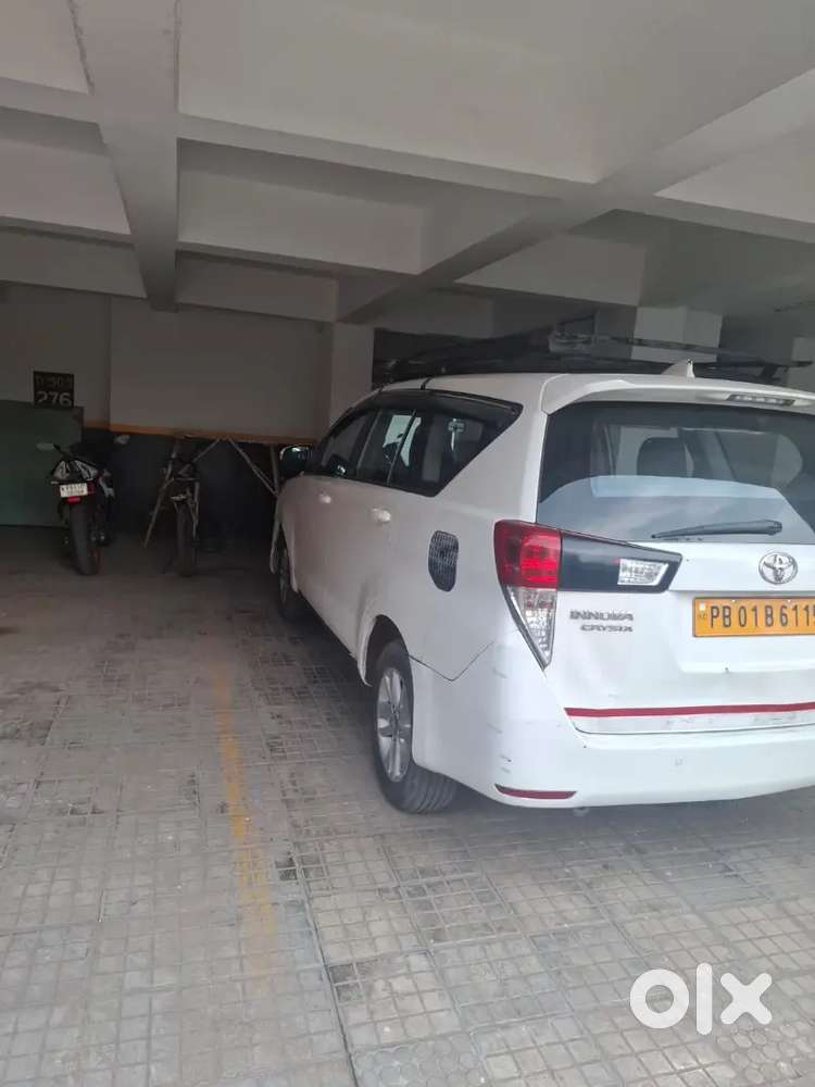 Toyota Innova Crysta 2017