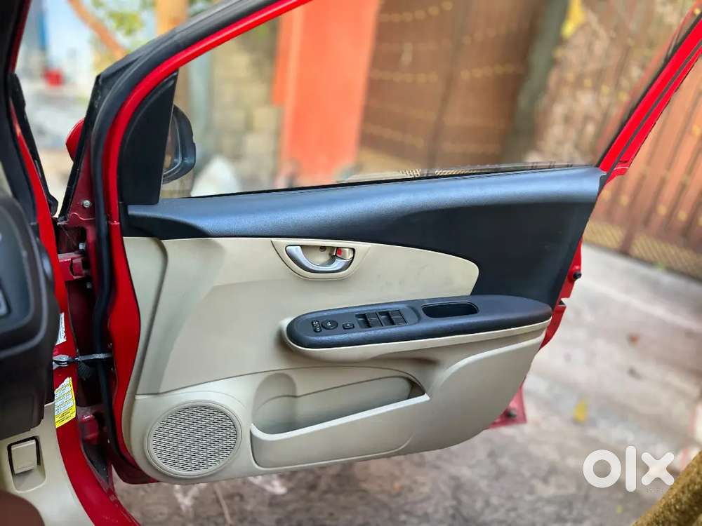 Honda Brio 2015