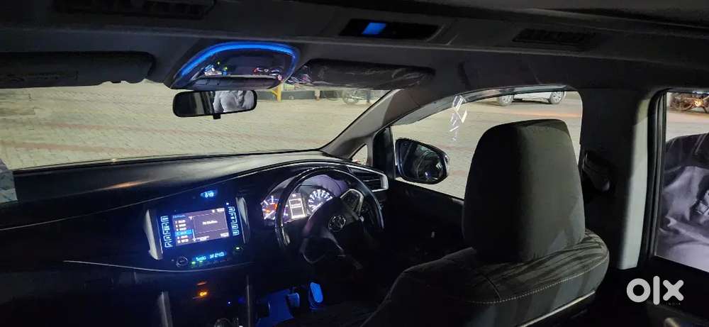 Toyota Innova Crysta 2019 Diesel 100000 Km Driven