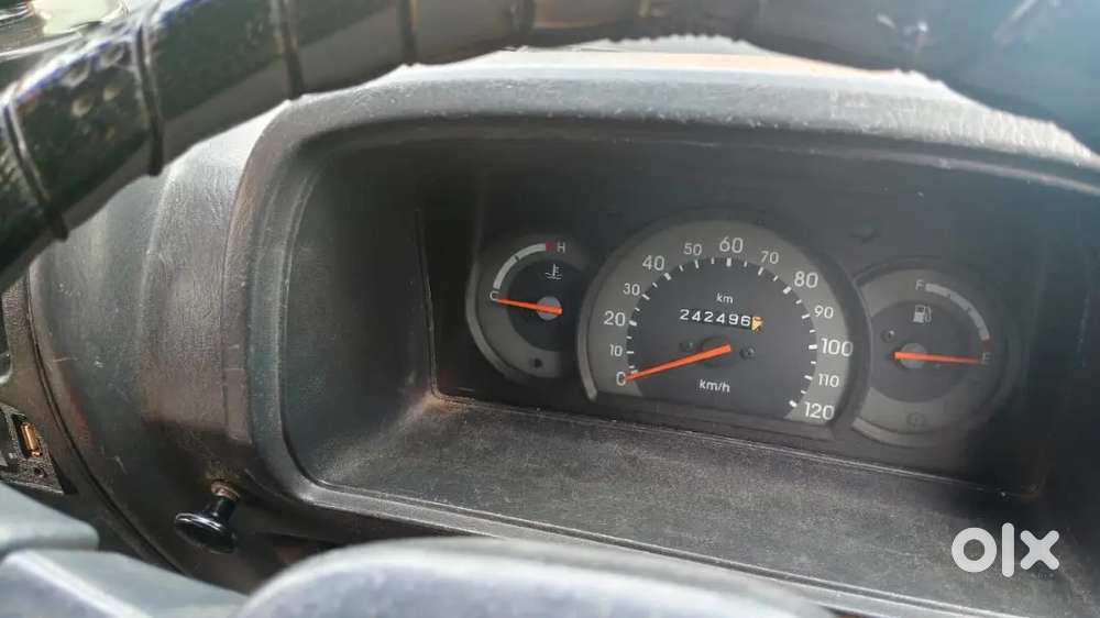 Maruti Suzuki Omni 2005