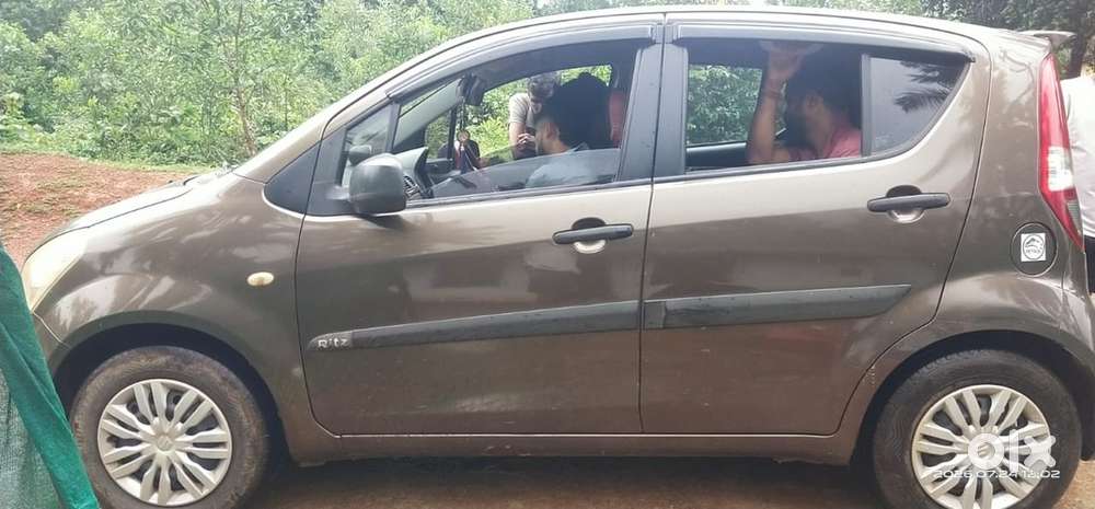 Maruti Suzuki Ritz Petrol Manual 2012