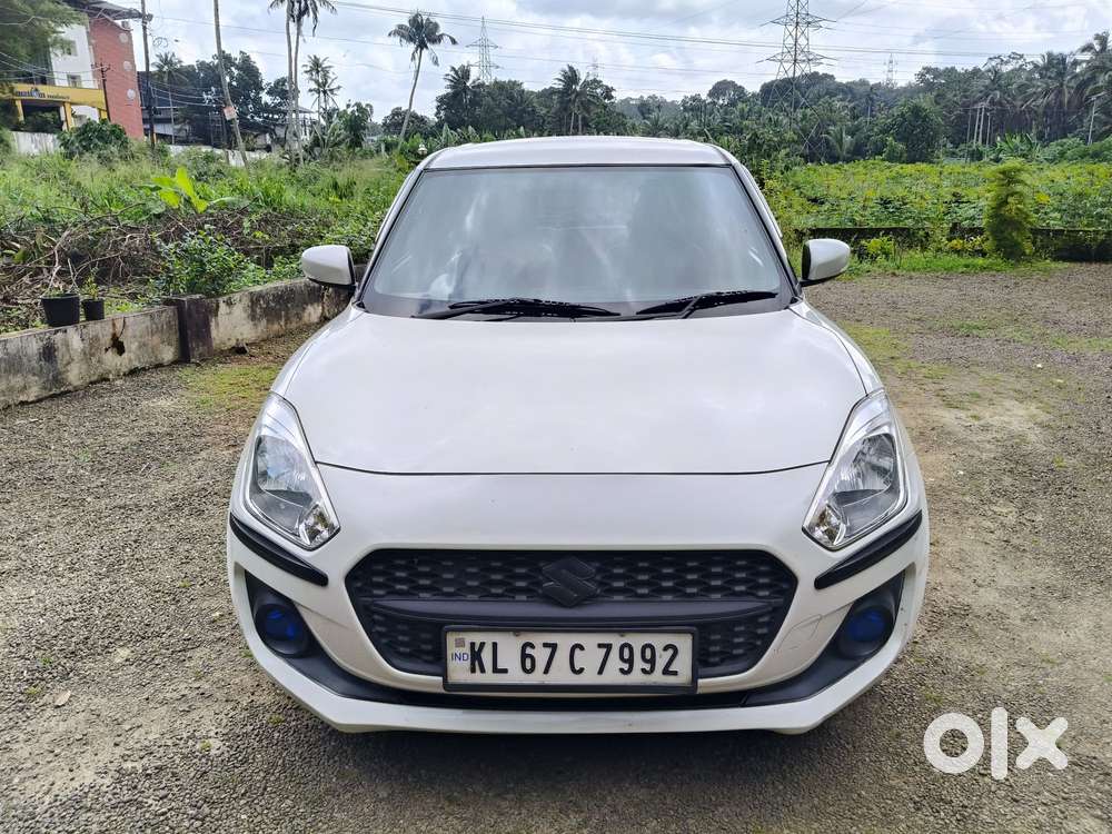 Maruti Suzuki Swift Zxi, 2022, Petrol