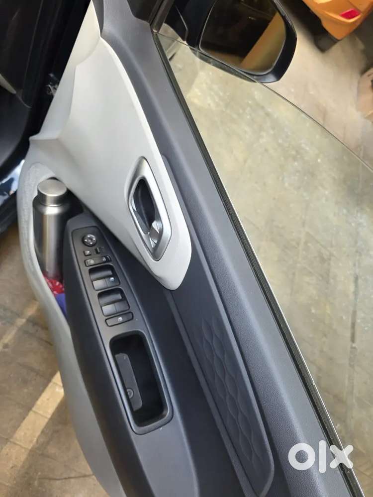 Hyundai Aura 2024 Cng & Hybrids 33000 Km Driven