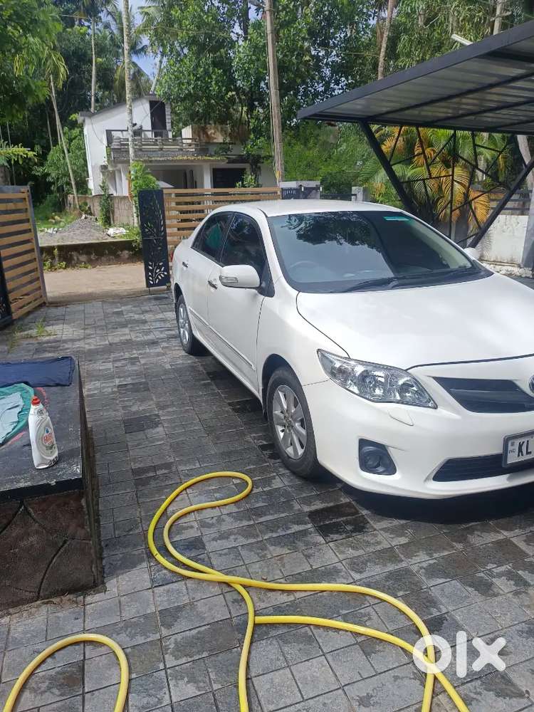 Toyota Corolla Altis 2010-2013 Diesel
