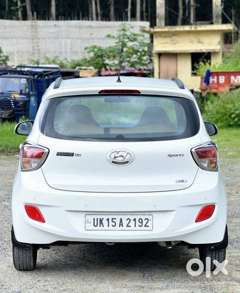 Hyundai Grand I10 Sportz(o) 1.2 Mt, 2016, Petrol