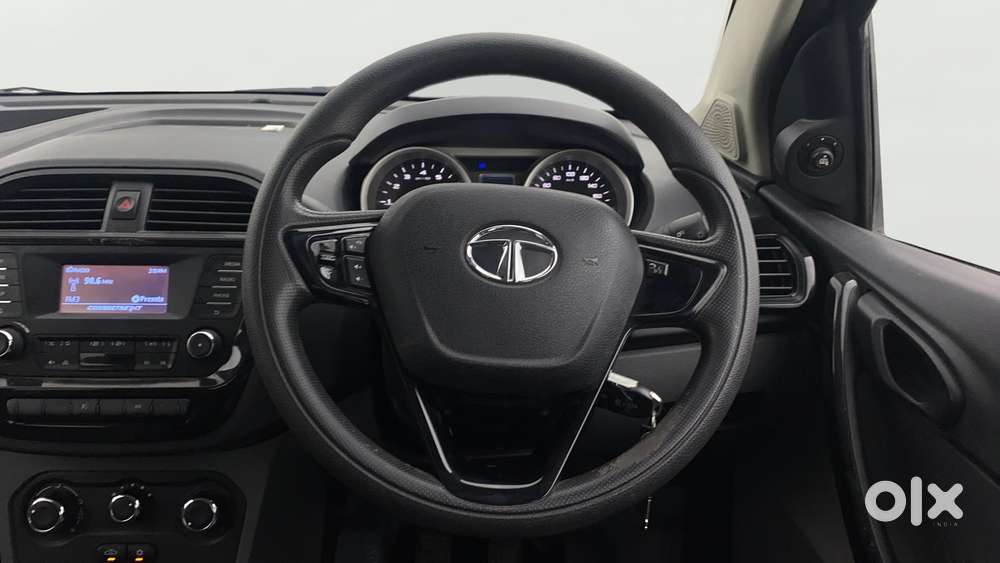 Tata Tigor 1.2 Revotron Xt, 2017, Petrol