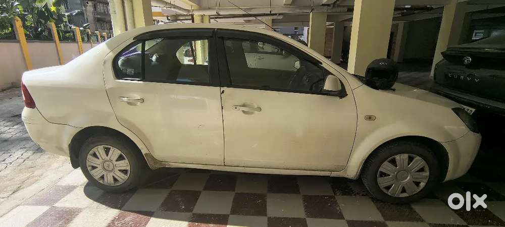 Ford Fiesta 2016 Petrol 50000 Km Driven
