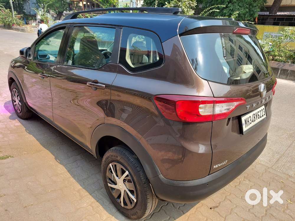 Renault Triber Rxt, 2022, Petrol