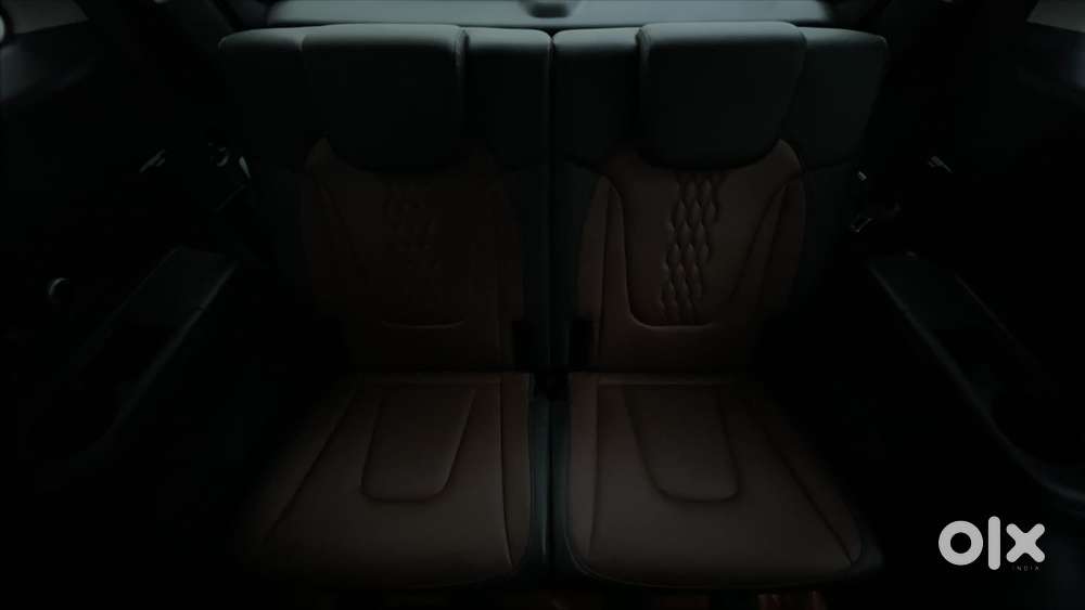 Hyundai Alcazar 2.0 Signature (o) Petrol At 6 Str, 2022, Petrol