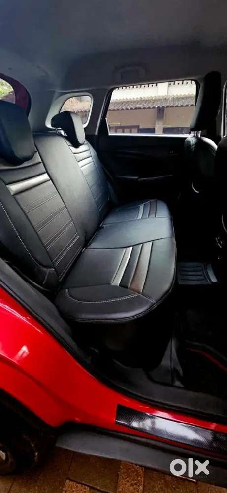 For Sale: Maruti Brezza 1.5 Lxi 2024 (feb 2025 Regd) - Like Brand New!
