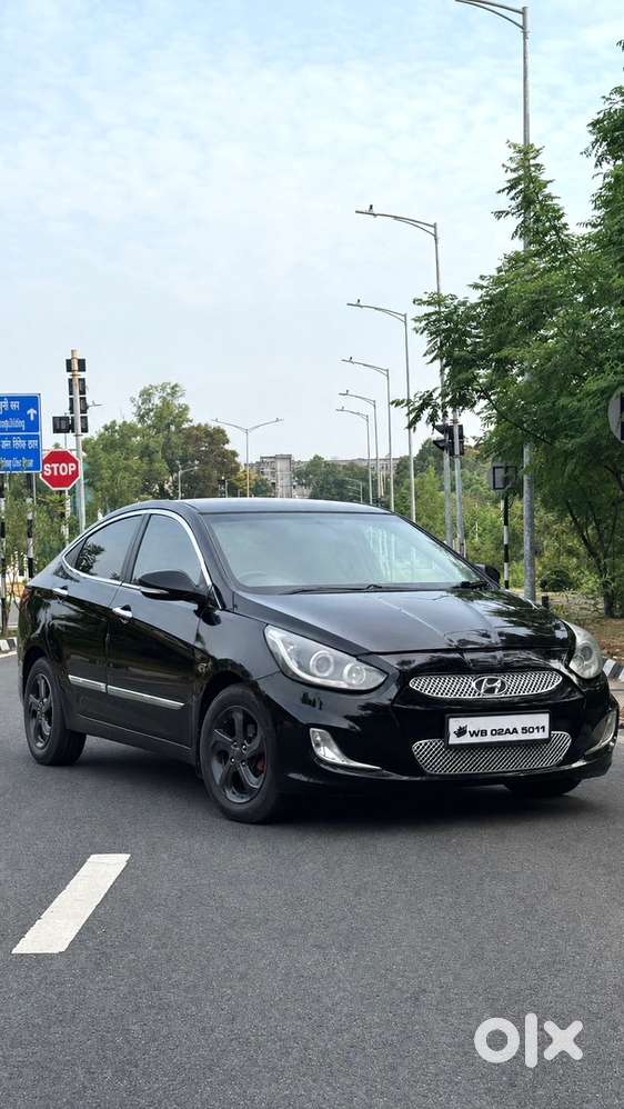 Hyundai Fluidic Verna 2012