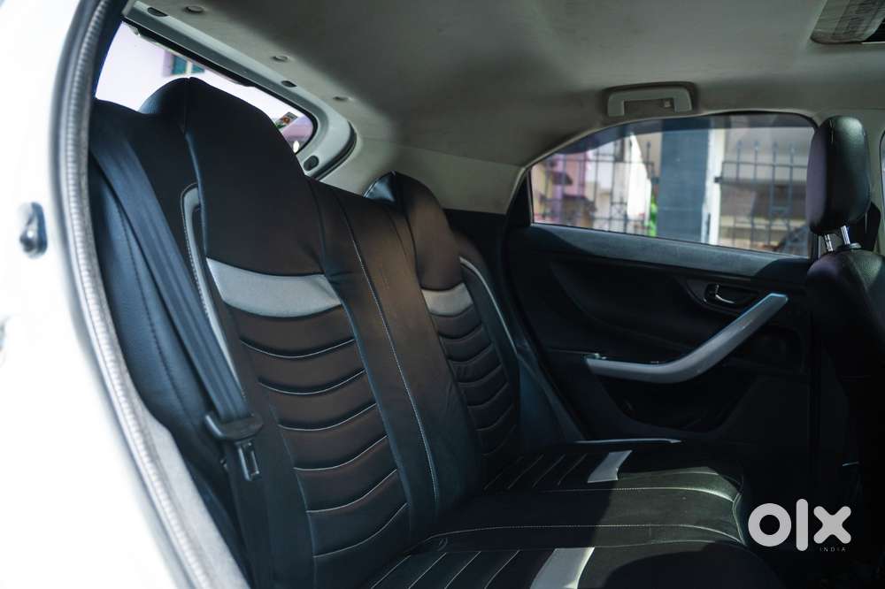 Tata Nexon 1.2 Revotron Xm Plus (s), 2021, Petrol
