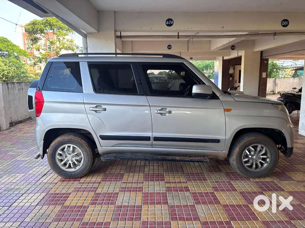 Mahindra Tuv 300 2017