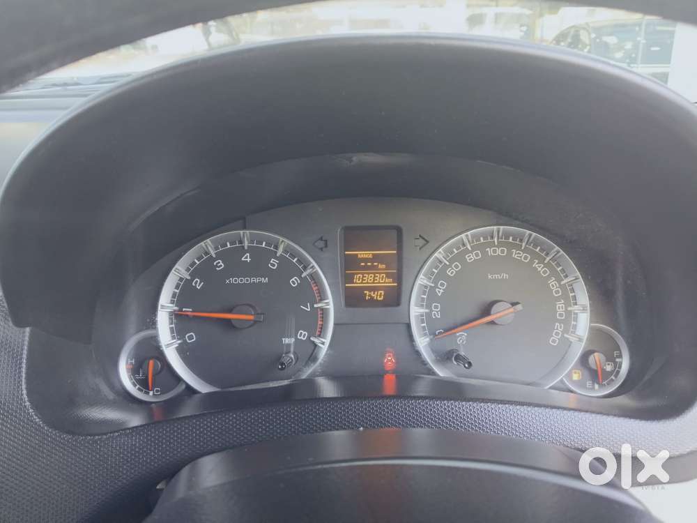 Maruti Suzuki Swift Dzire 1.2 Vxi Bsiv, 2014, Petrol