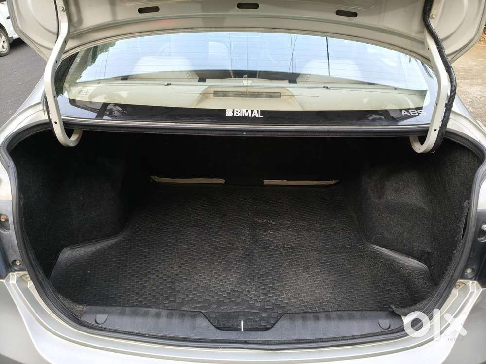 Maruti Suzuki Swift Dzire Zdi+ Mt, 2014, Petrol