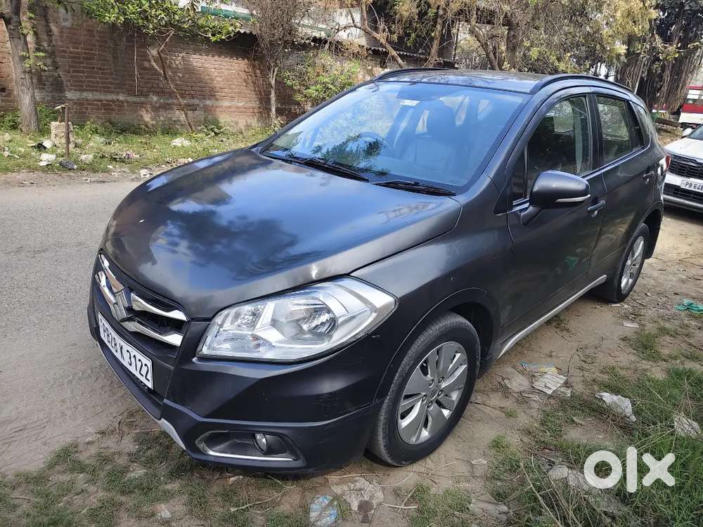 Maruti Suzuki S-cross 2015 Diesel Well Maintained