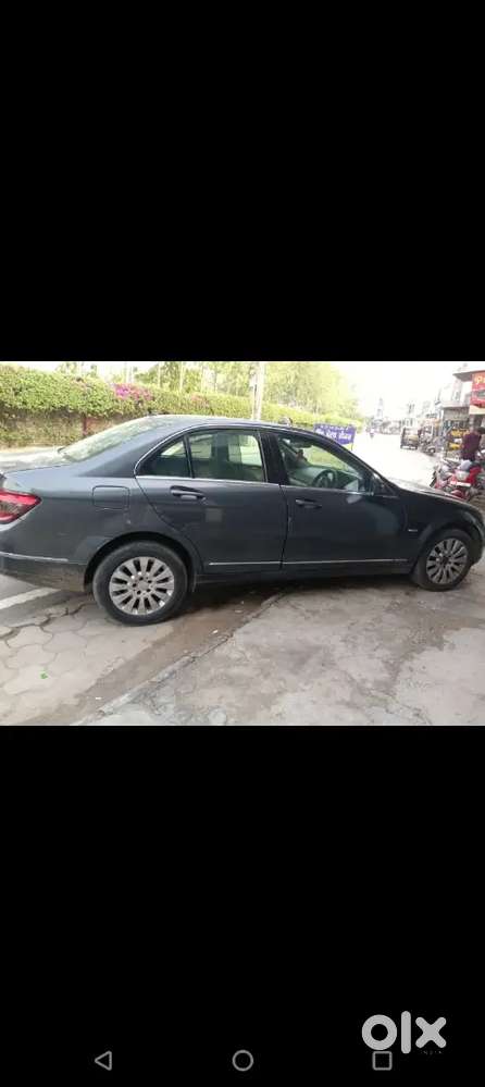 Mercedes-benz C-class 2010 Diesel 94000 Km Driven