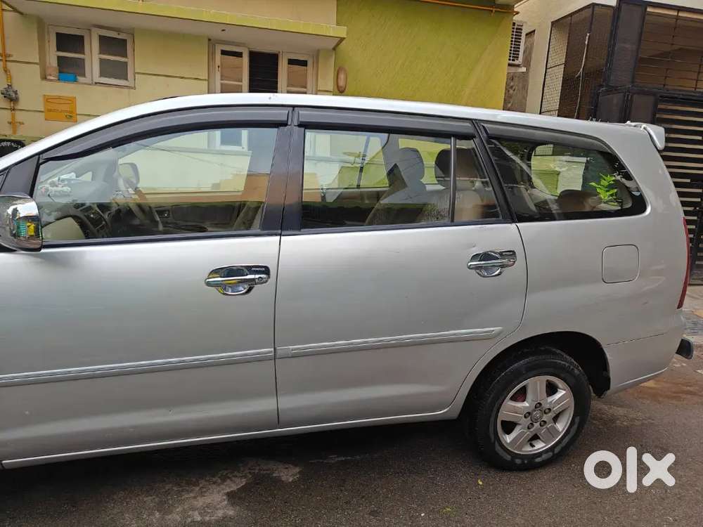 Toyota Innova 2006 Diesel Well Maintained