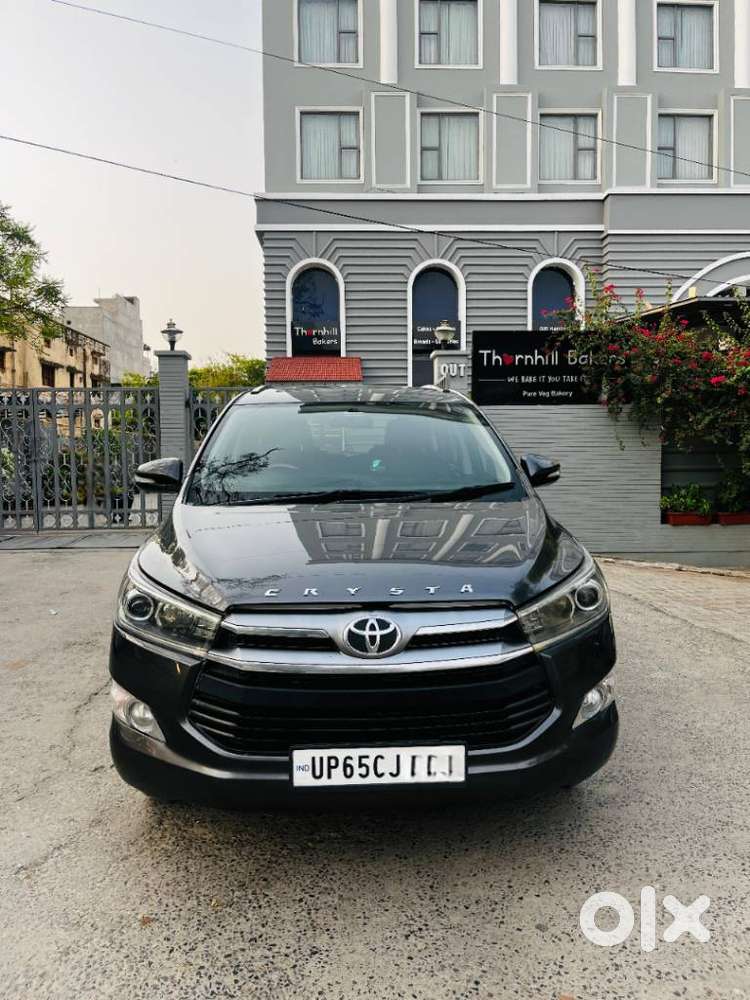 Toyota Innova Crysta 2.4 V, 2016, Diesel