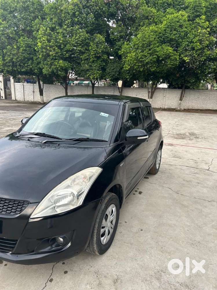 Maruti Suzuki Swift 2012