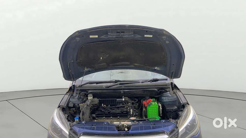 Maruti Suzuki Ciaz 1.5 Alpha Shvs Petrol, 2018, Petrol