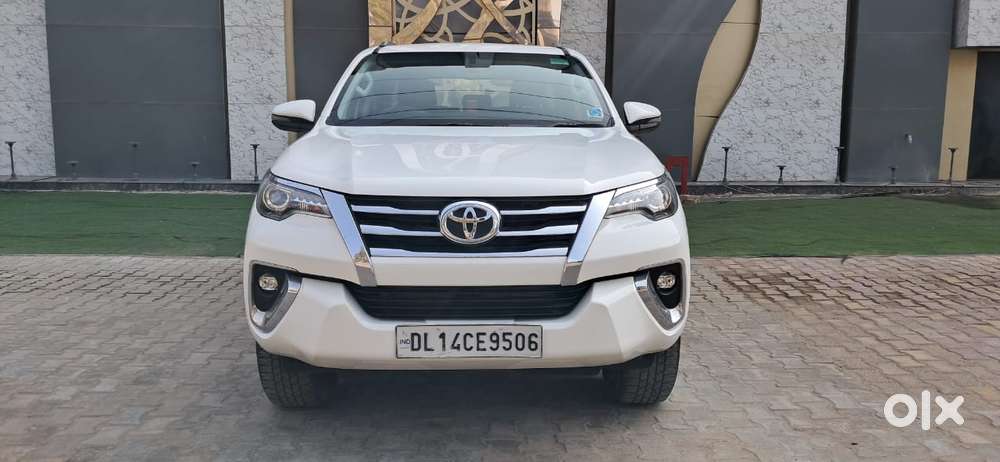 Toyota Fortuner 4x2 At 2.8 Diesel, 2020, Diesel
